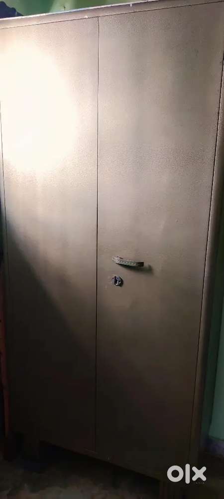 Steel locker cupboard