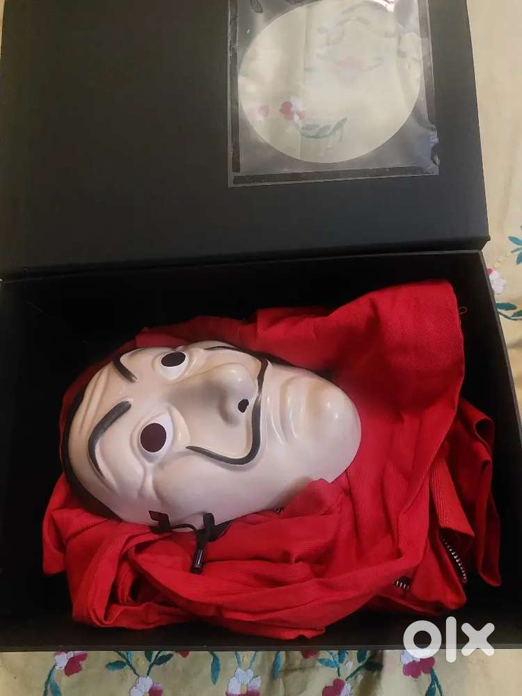 Dali Mask and Jump Suit