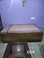 Box type diwan(4'* 6')