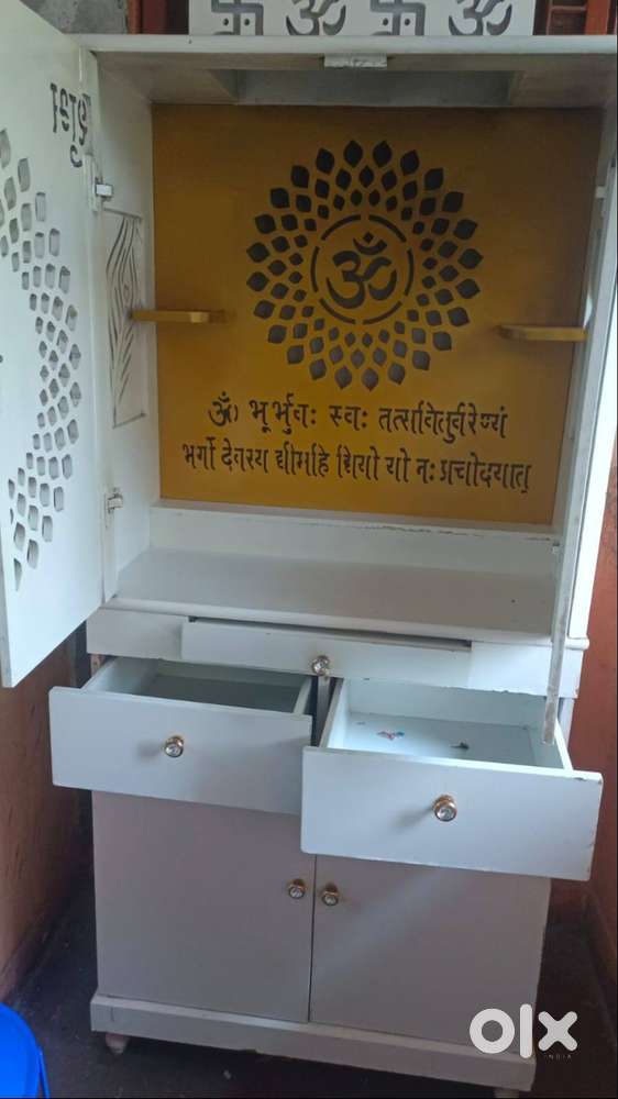 Mandir for Big Room