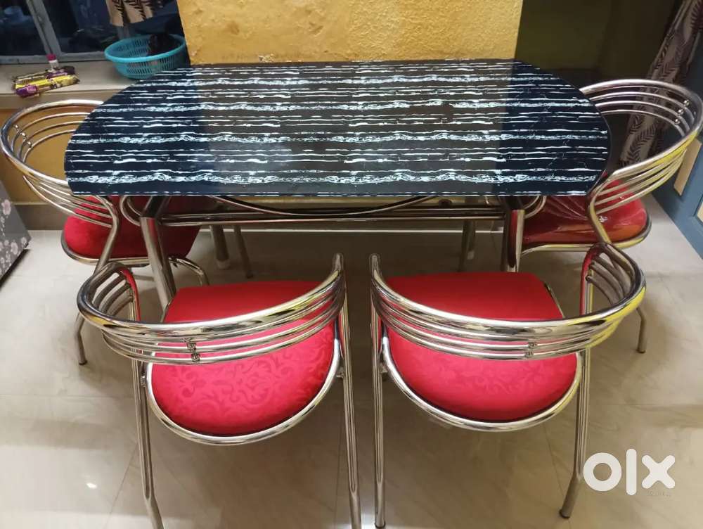 Glass Table with 4 Chairs