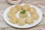 Agar kisi ko momos banwana ho to contact kre