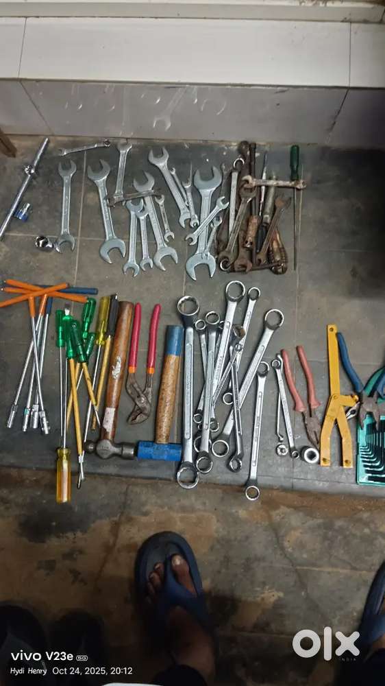 Tool kit 2 wheeler