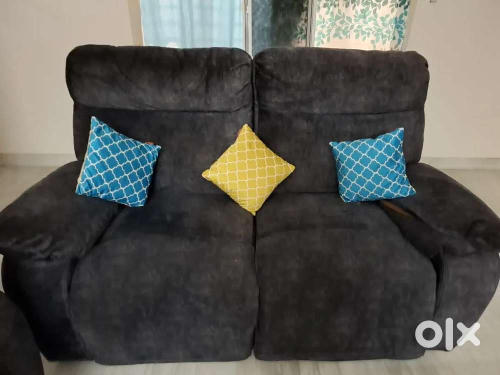 Sofa Set with Recliner