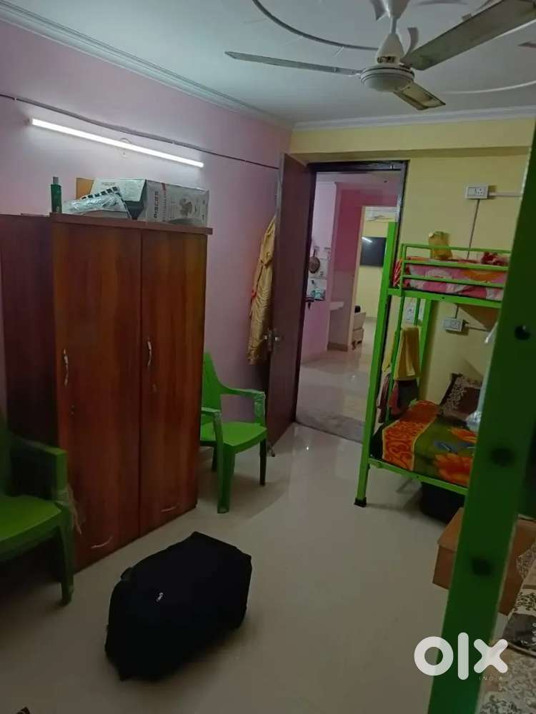 Girl's PG Available in Affordable Price