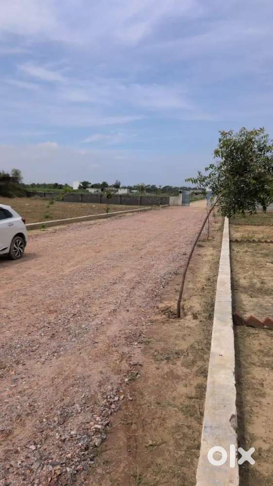 50 gaj to 500 gaj available at a very cheaper rate.