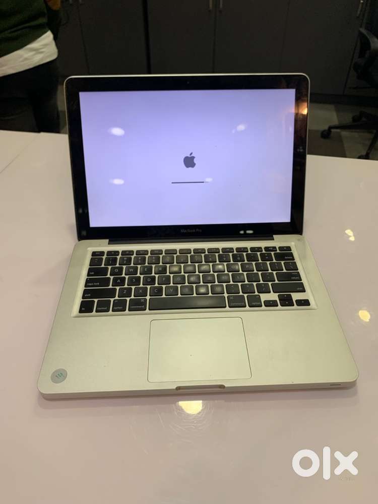 Apple MacBook Pro / A1278 / 13inch / i5 / 4GB / 500GB HDD / Warranty