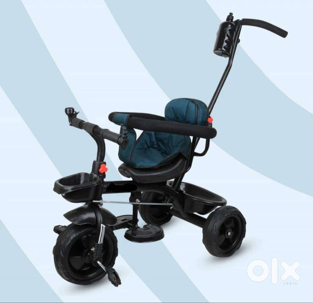 Kids tricycle