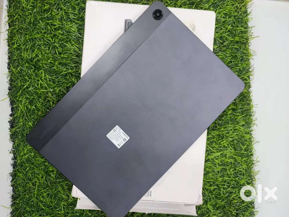 SAMSUNG TAB A9 PLUS 5G + WIFI 8/128  WITH BOX