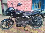 Bajaj Pulsar 125  Dual split seat