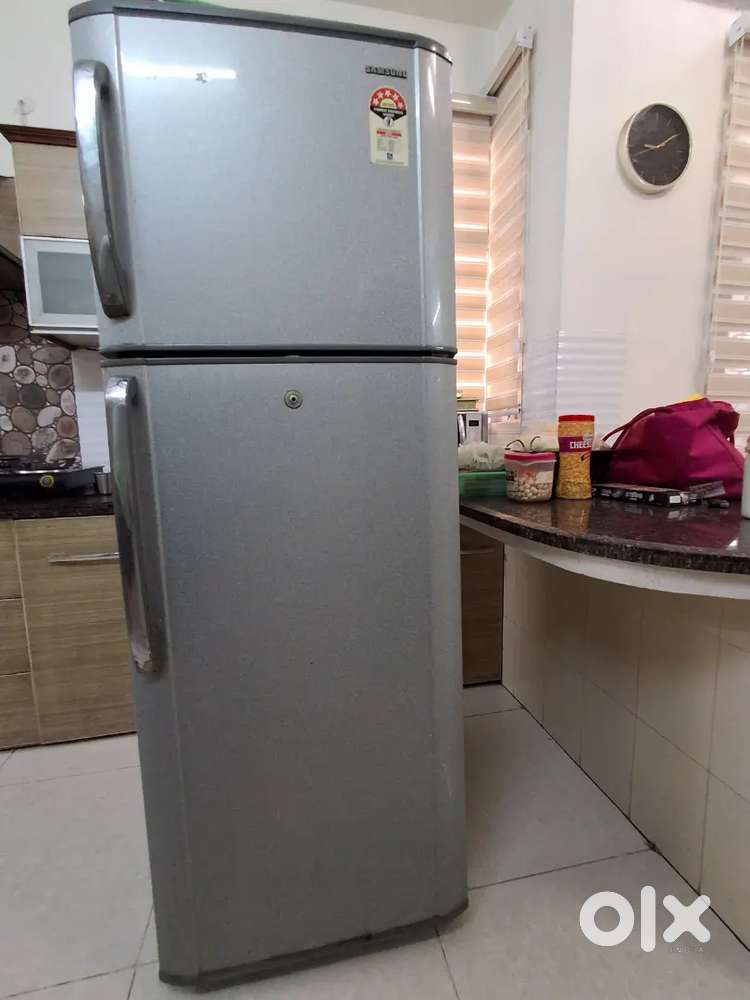 Samsung double door 315 litre fridge