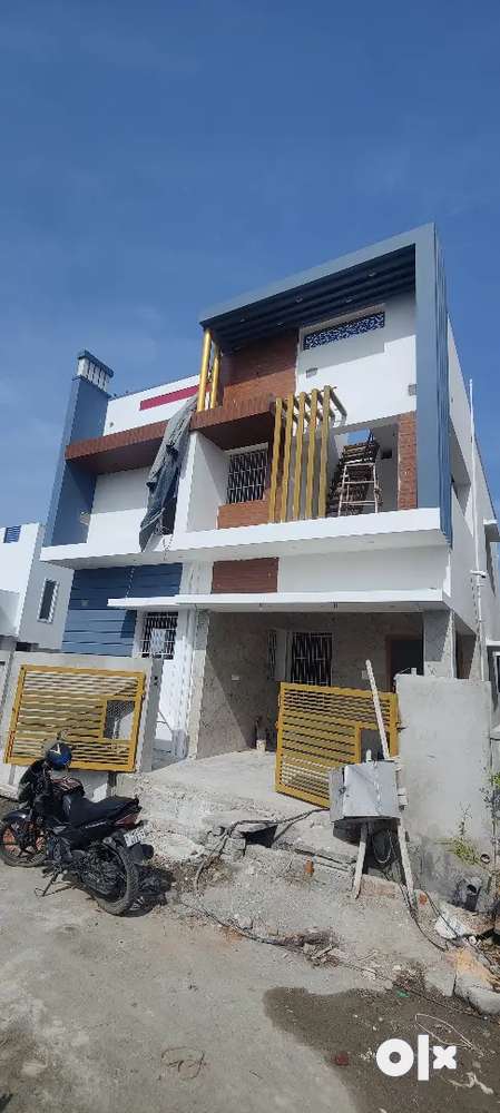 Jibu .3bhk individual duplex house at Lakshmi garden saravanampatti