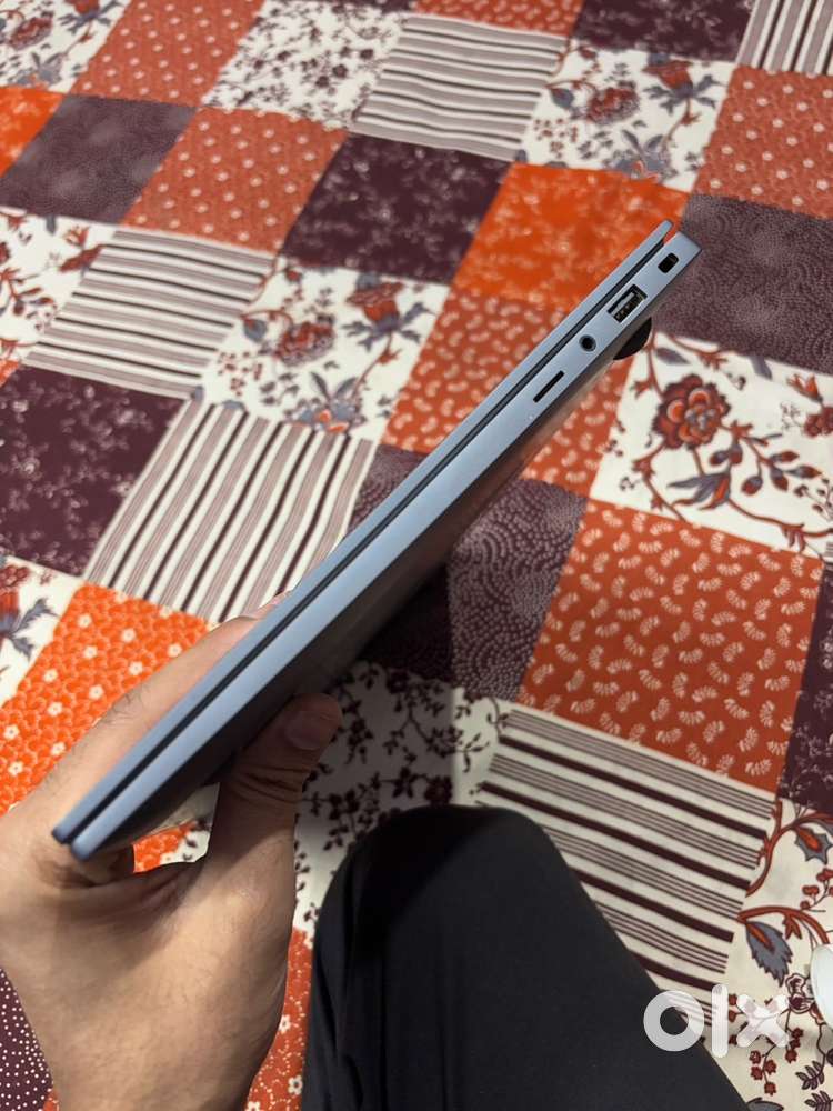 Samsung book 4 in warranty 7 months old