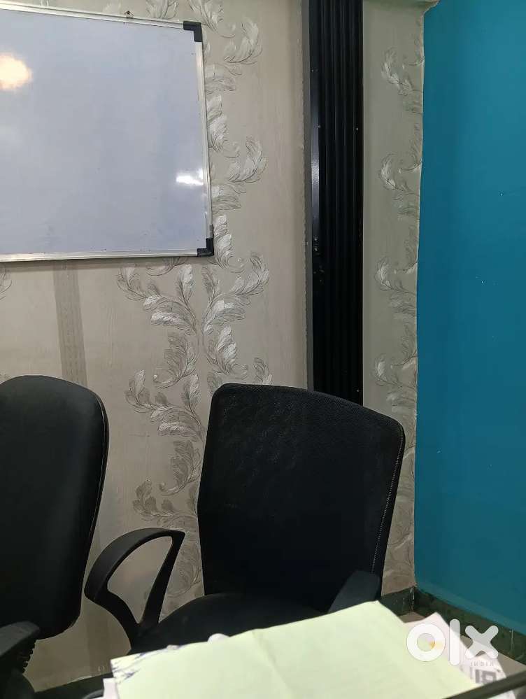 Telecalling girls required office work laptop online work