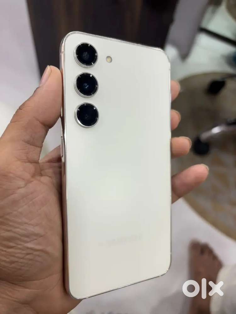 Samsung s23 8+256gb