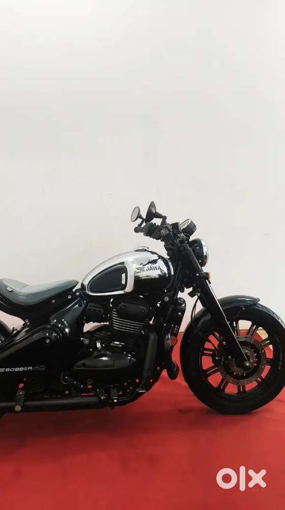 Jawa Bobber 42 / YEZDI / classic 350 / harley / suzuki / royal Enfield