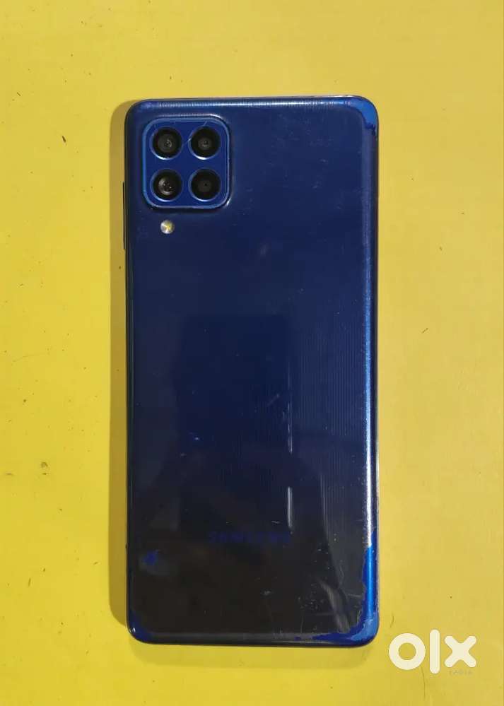 Samsung Galaxy F62 (Working, Charger + Earphones, Broken Display)