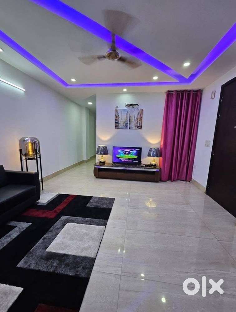 Fully Furnished 3Bhk Flat For Rent In Saket Near Metro station .