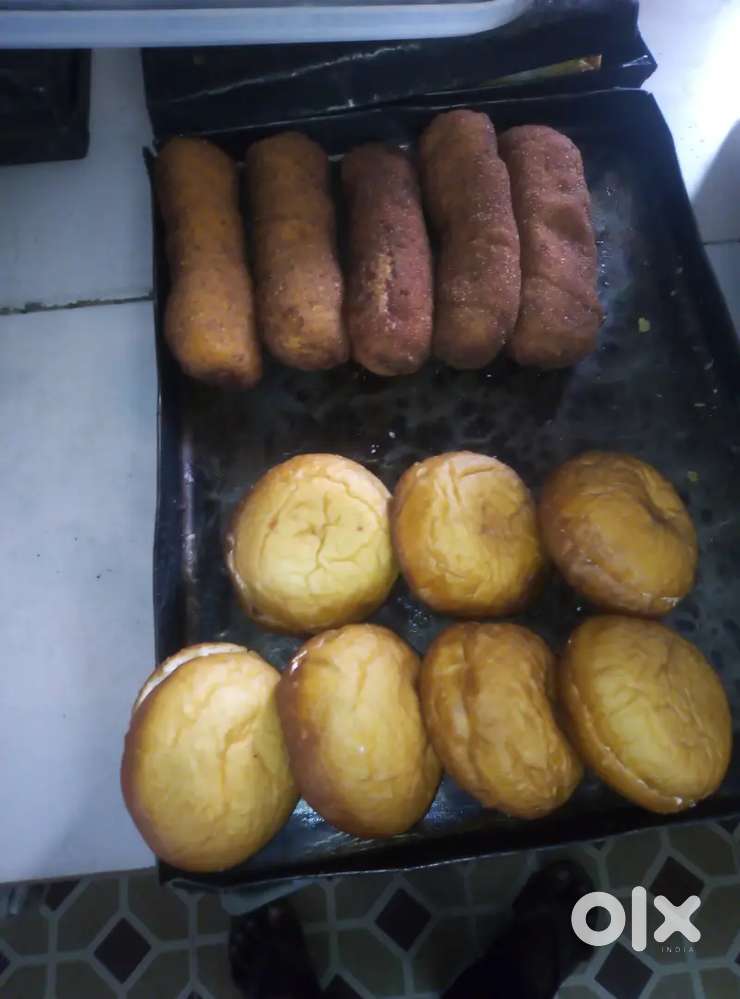 ബേക്കറി പ്രൊഡക്ഷൻ യൂണിറ്റിലേക്ക്  ഒരു സെക്കന്റ്‌ പണിക്കാരനെ ആവശ്യം und