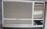 Hitachi 1.5 Ton 3 star Window AC with stabliser