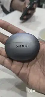 Oneplus buds 4 only box open