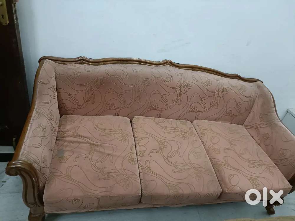 Sofa side glass table deewan