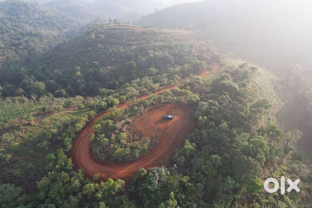 PLOT ON A HILLTOP FOR SALE