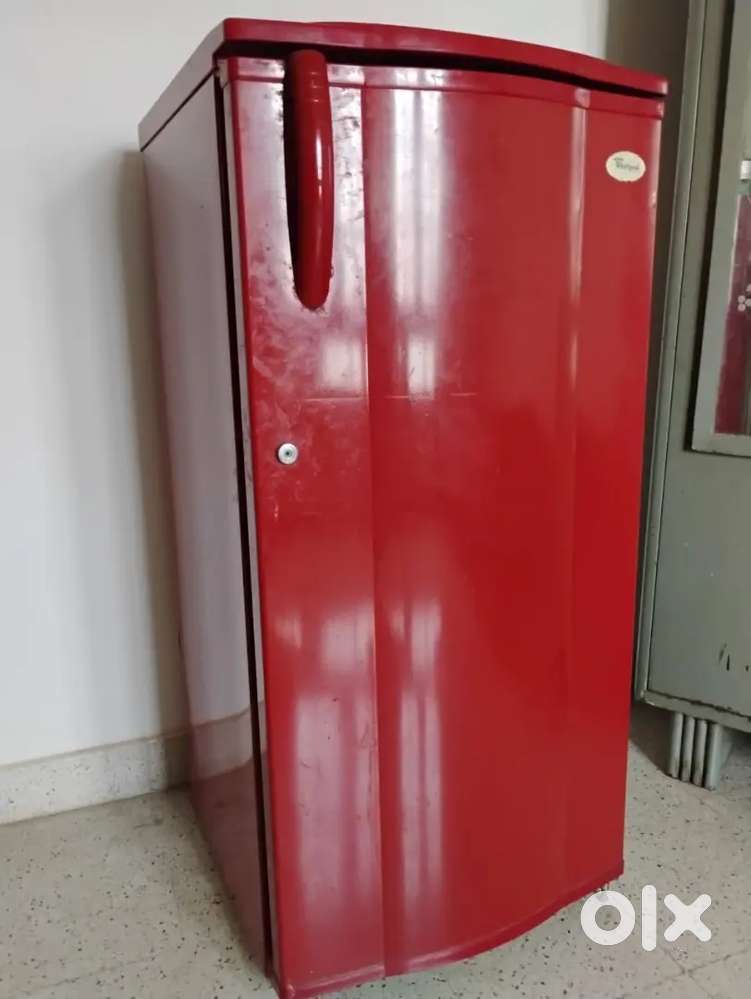 Fridge for Sale – Whirlpool 195L (Used, Good Condition)