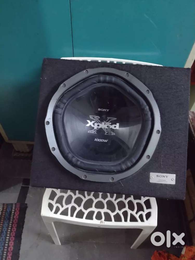 Car sub woofer Sony company