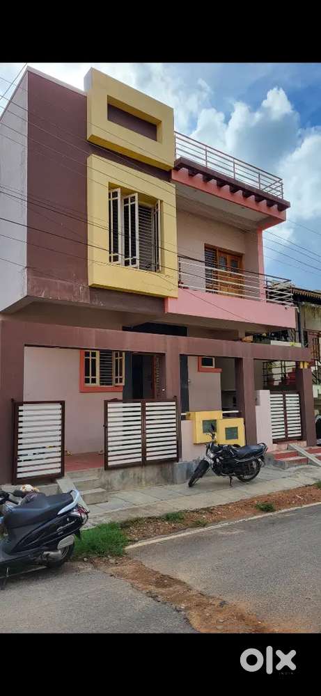Duplex house for rent