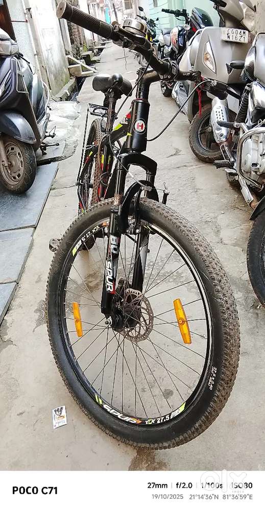 Hero sprint hustle. Cycle