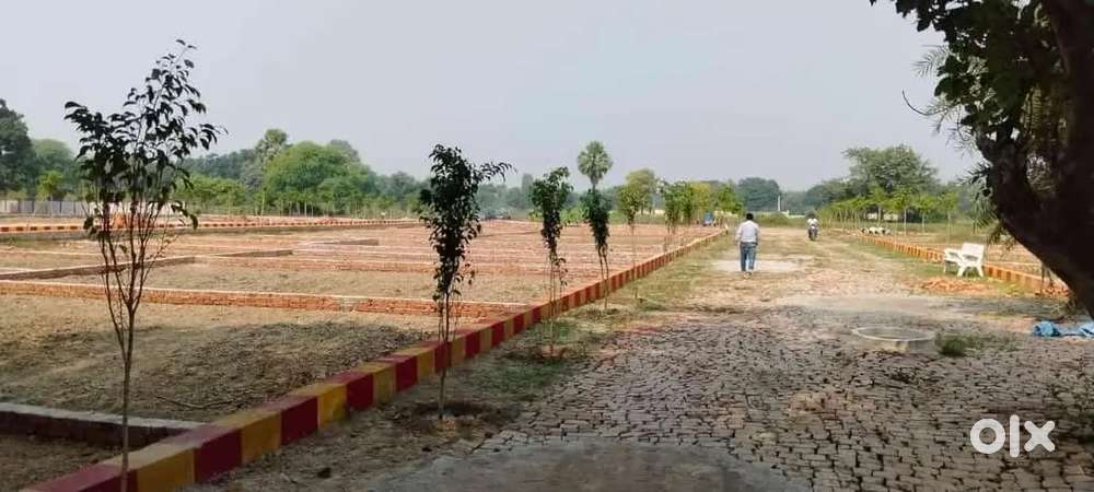 Sultanpur road per approved plot near Gosaiganj police chouki