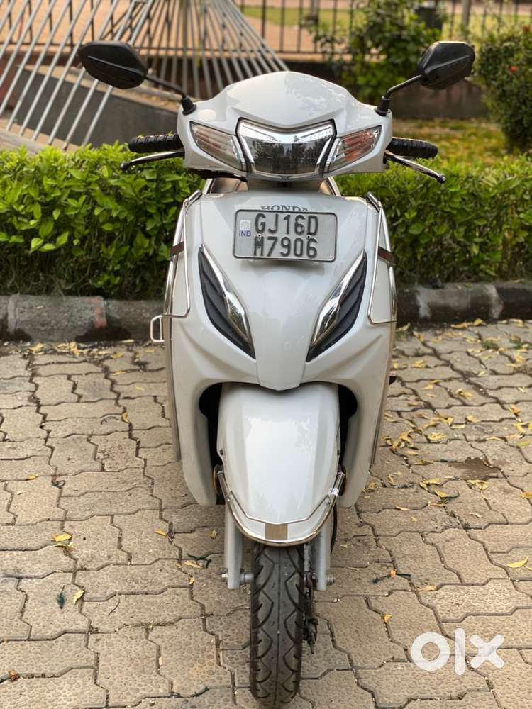 1 ( HONDA ACTIVA 6 g 2023) 2( Honda activa 6 g 2022) 3(HONDA ACTIVA