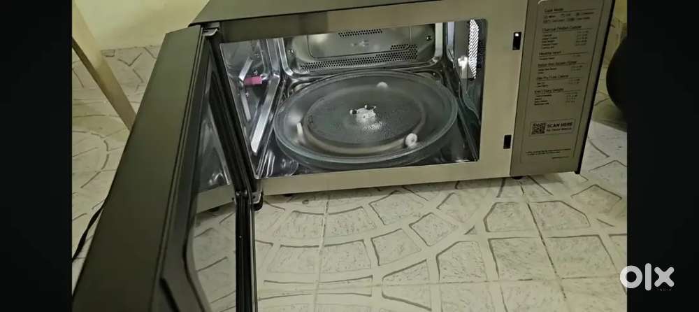New 28 litr LG microvave oven