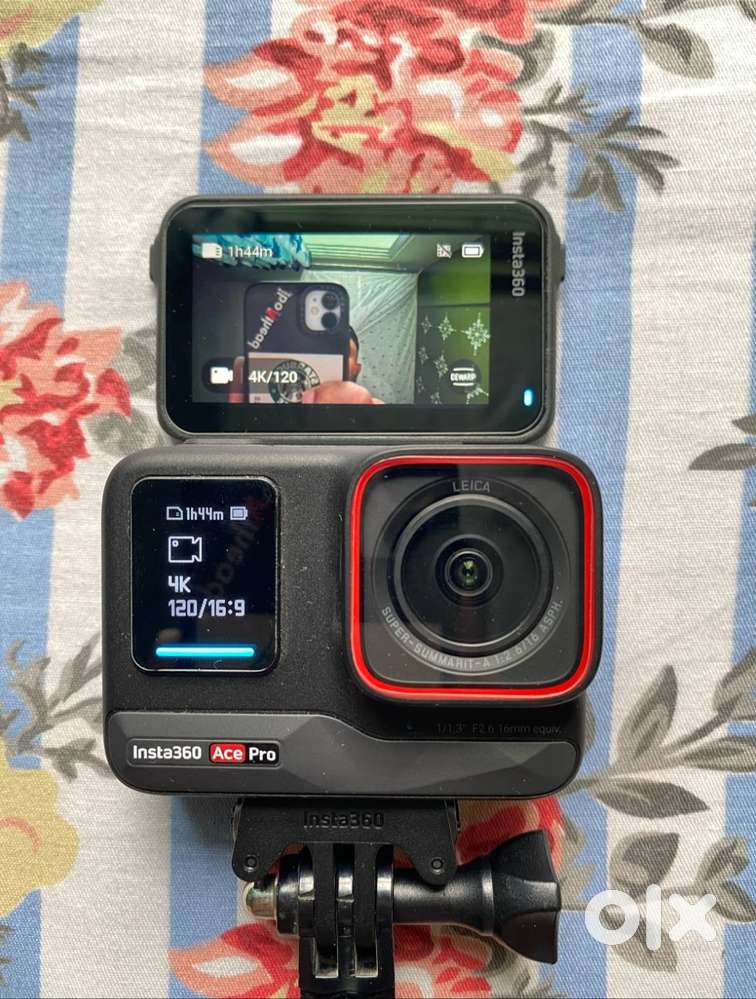 Insta 360 Ace Pro