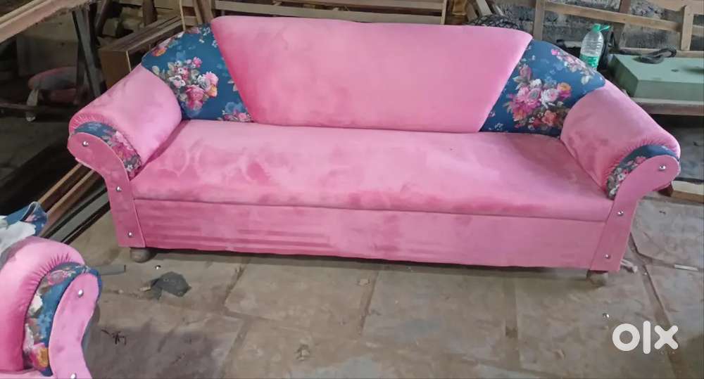 New luxry sofa