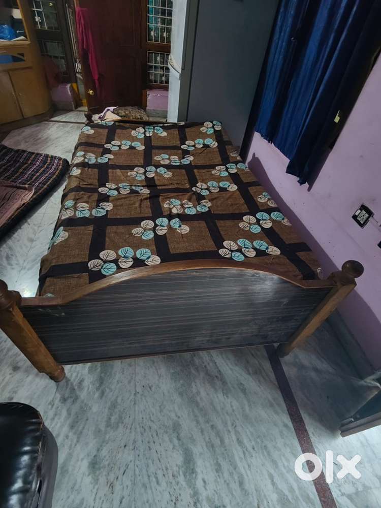 Double cot bed with mattress