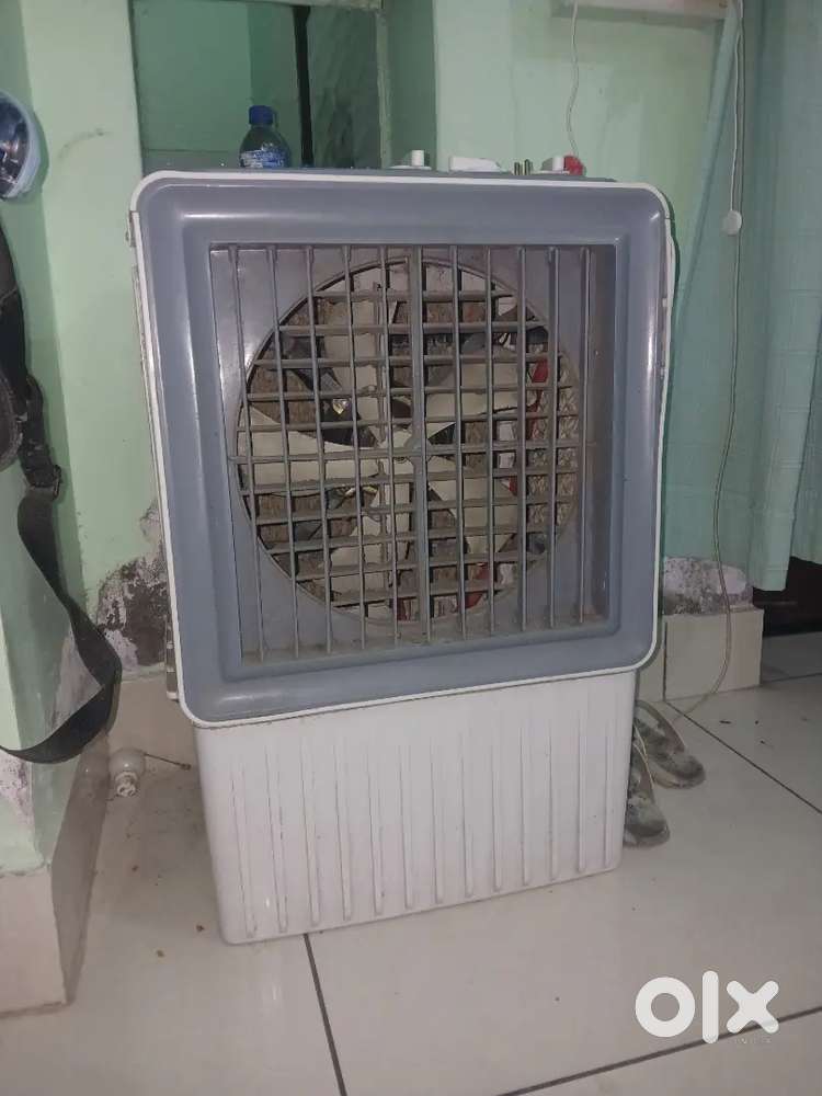 Cooler mini size  gray and white color