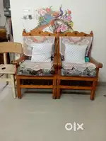 5 seater sofa set ( just one year old)