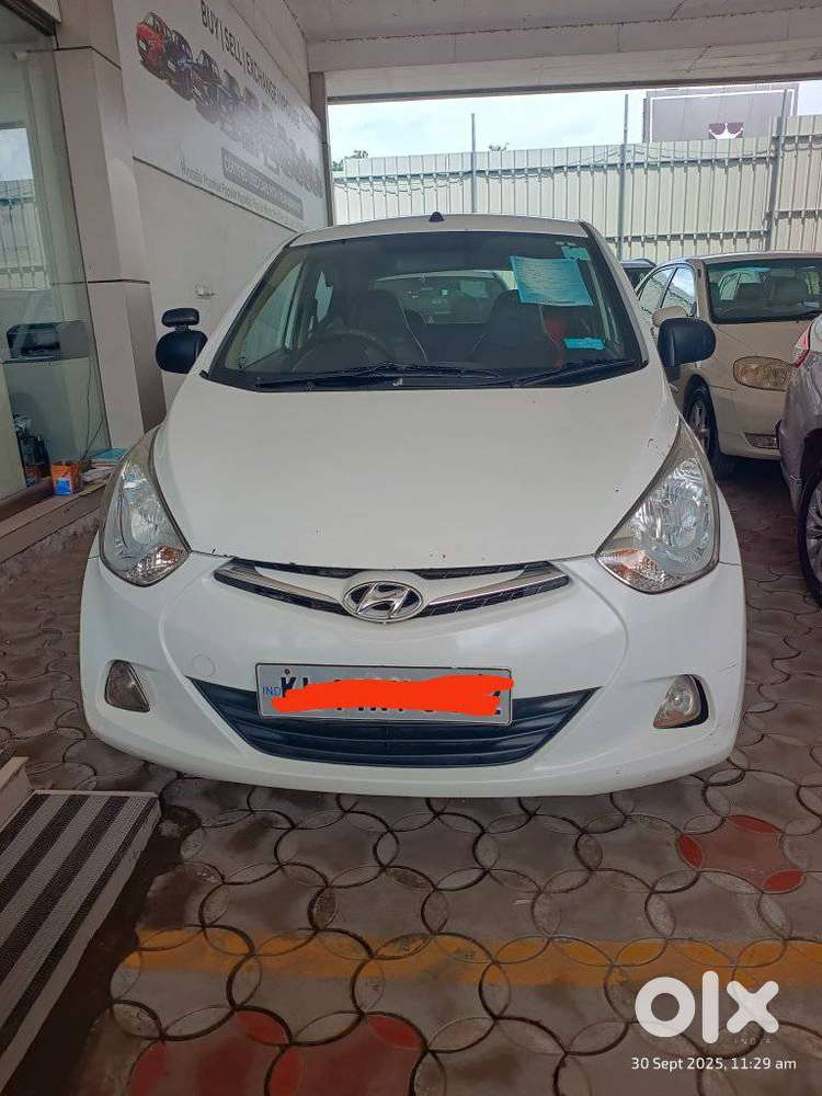 Hyundai EON, 2015, Petrol