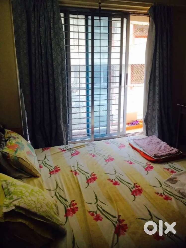 Girl Roommate required