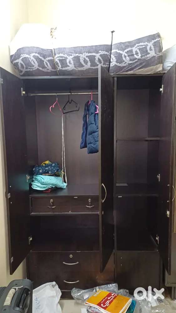 Wardrobe / cupboard and grinder for sale