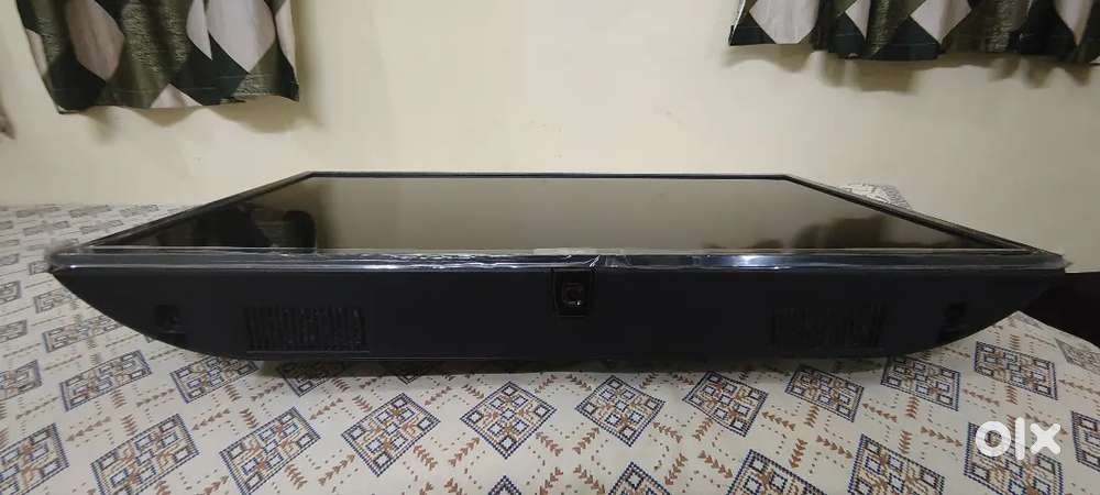 LG Smart TV, 32 with Remote, 4 Years Old