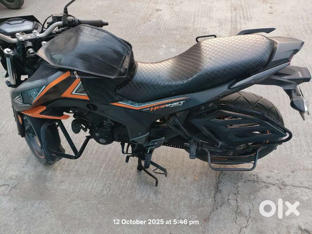 Honda hornet 160R