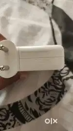Apple macbook charger