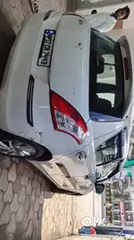 Maruti Suzuki Swift 2012 Diesel 80000 Km Driven