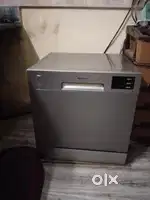 Dishwasher 5month, New condition under warranty