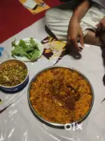 Restaurant Captain