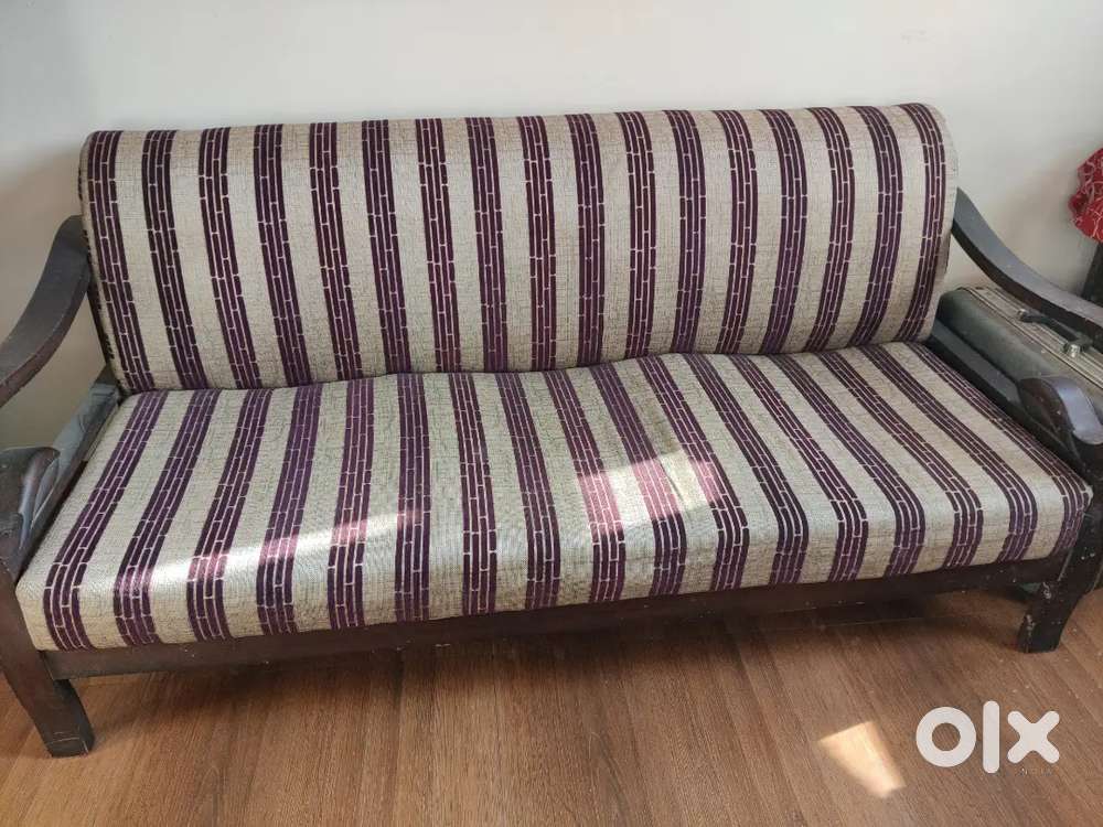Sofa set 5 Seater