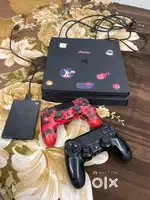 Selling ps4 slim 500gb